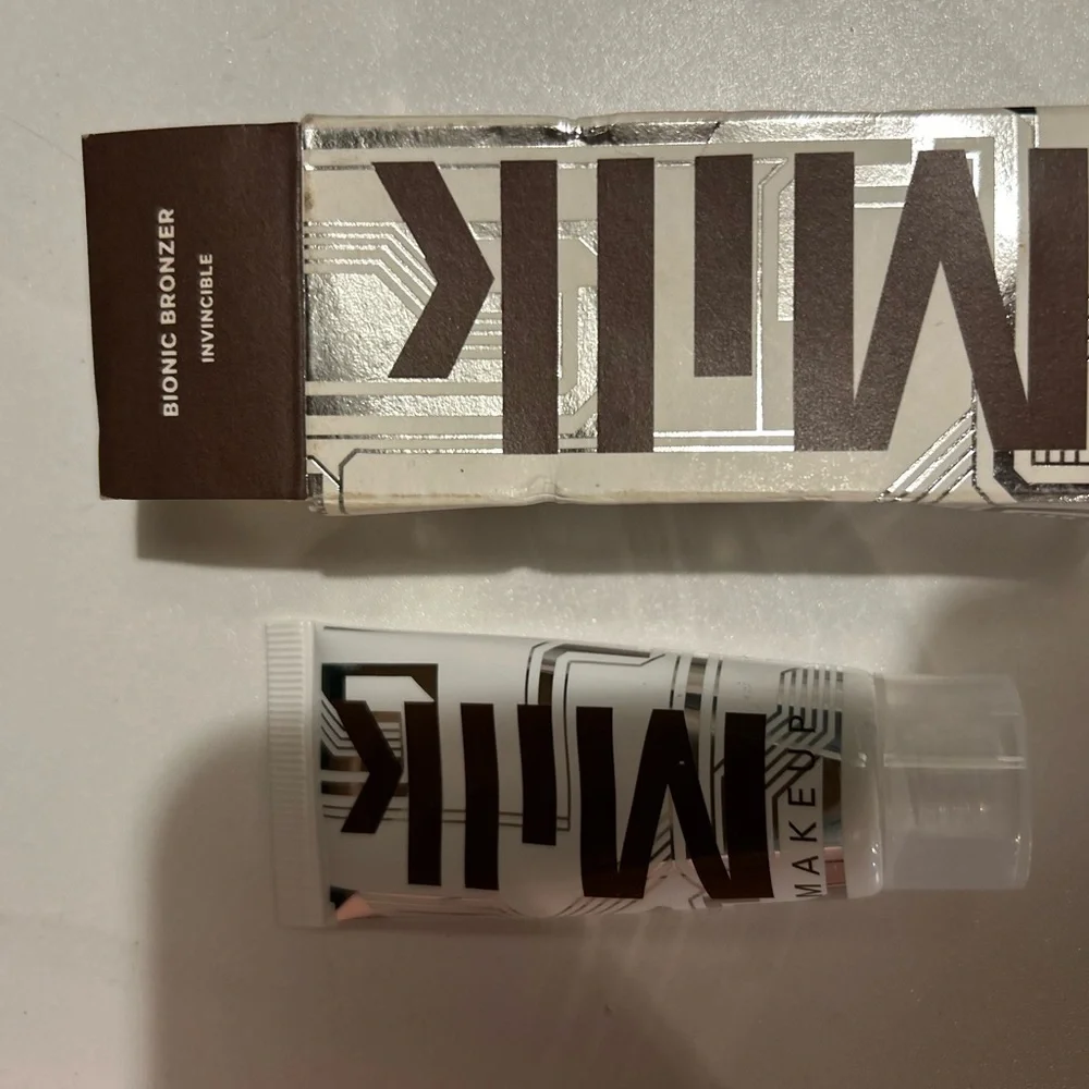 ⭐️ Milk Makeup Bionic Bronzer-Invincible 💥